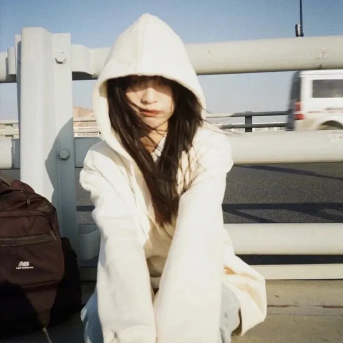 毁容校花和丑男校草